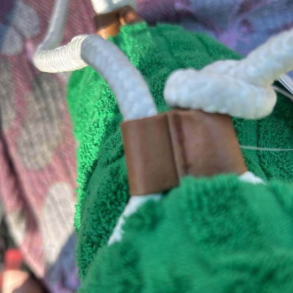 ISO Towel Blanket Holders the fasteners CRAFTY Solutions for our blanket holder - Picture 9 of 12